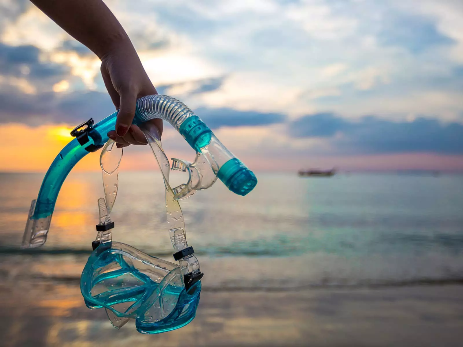 How To Clean Snorkeling Equipment