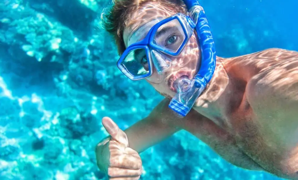 How To Snorkel Without Swallowing Water
